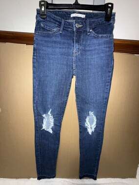 Levi's 711 Skinny Jeans Size 25 Distressed Raw Hem